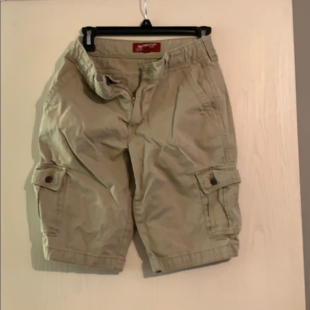 Men’s cargo shorts